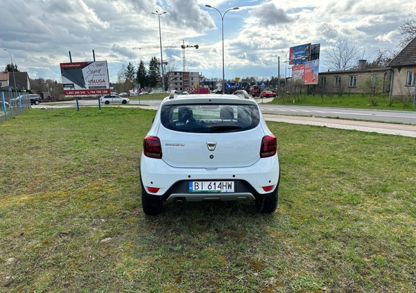 Dacia Sandero Stepway cena 34900 przebieg: 159000, rok produkcji 2018 z Białystok małe 562